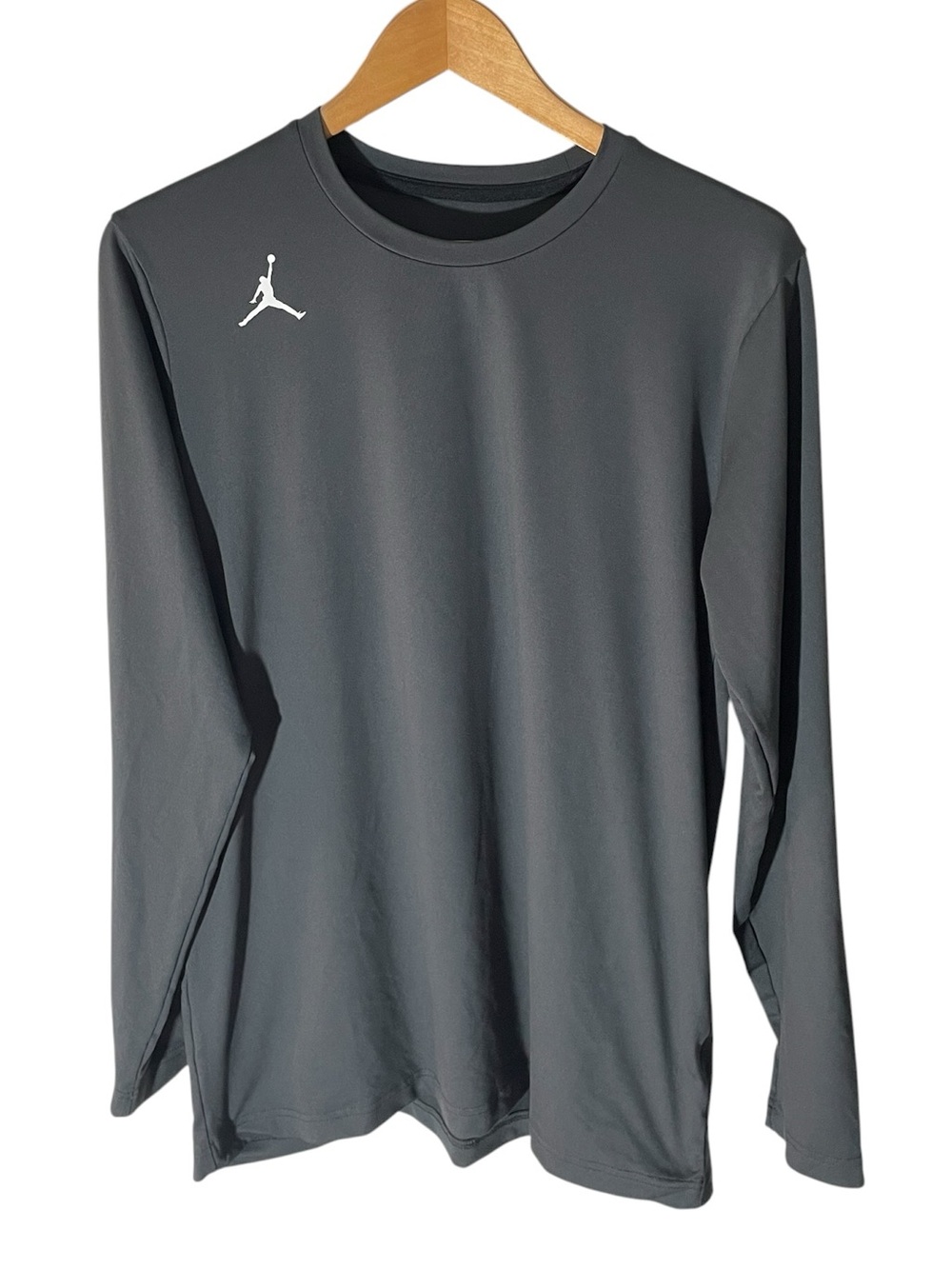 F7- Jordan Long Sleeve Performance Shirt - Charcoal